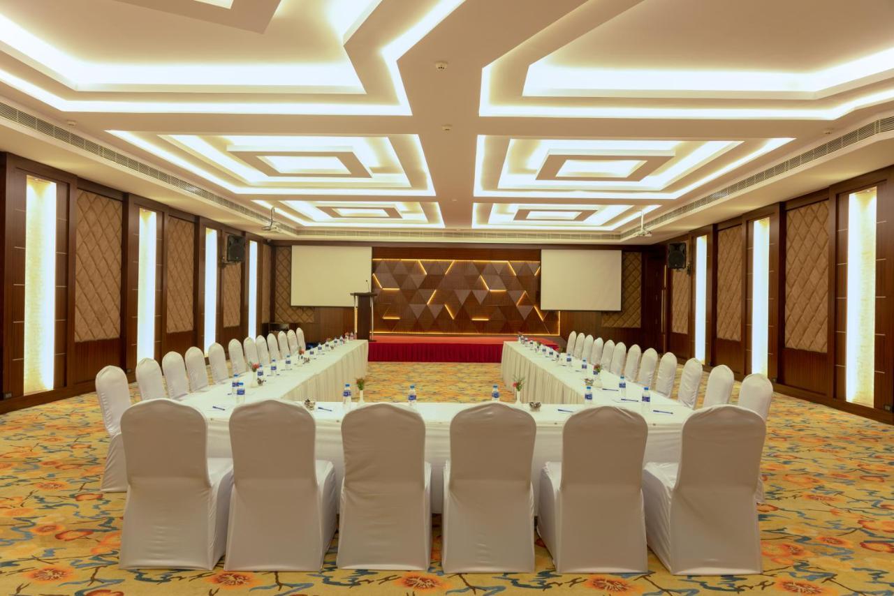 Hotel Jenneys Residency à Coimbatore Extérieur photo