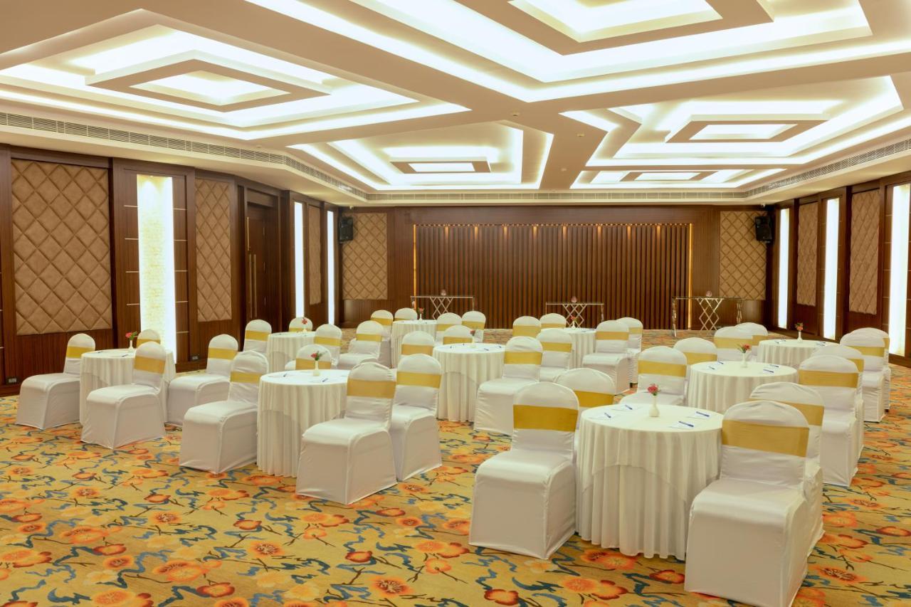Hotel Jenneys Residency à Coimbatore Extérieur photo