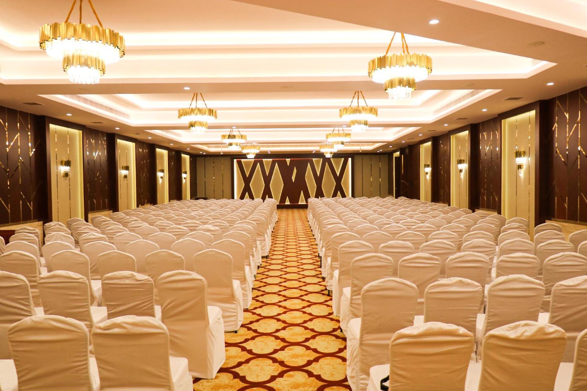 Hotel Jenneys Residency à Coimbatore Extérieur photo