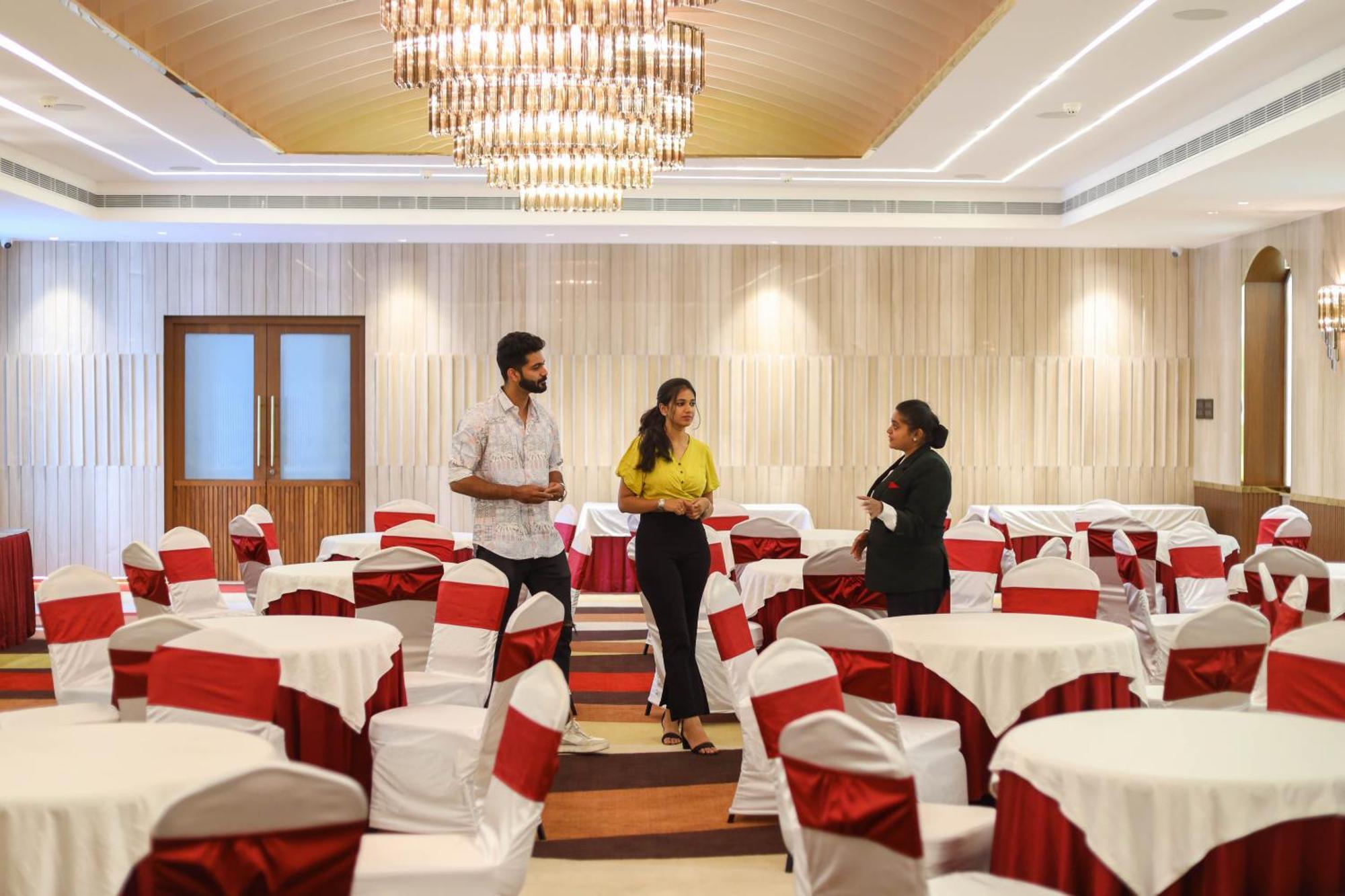 Hotel Jenneys Residency à Coimbatore Extérieur photo