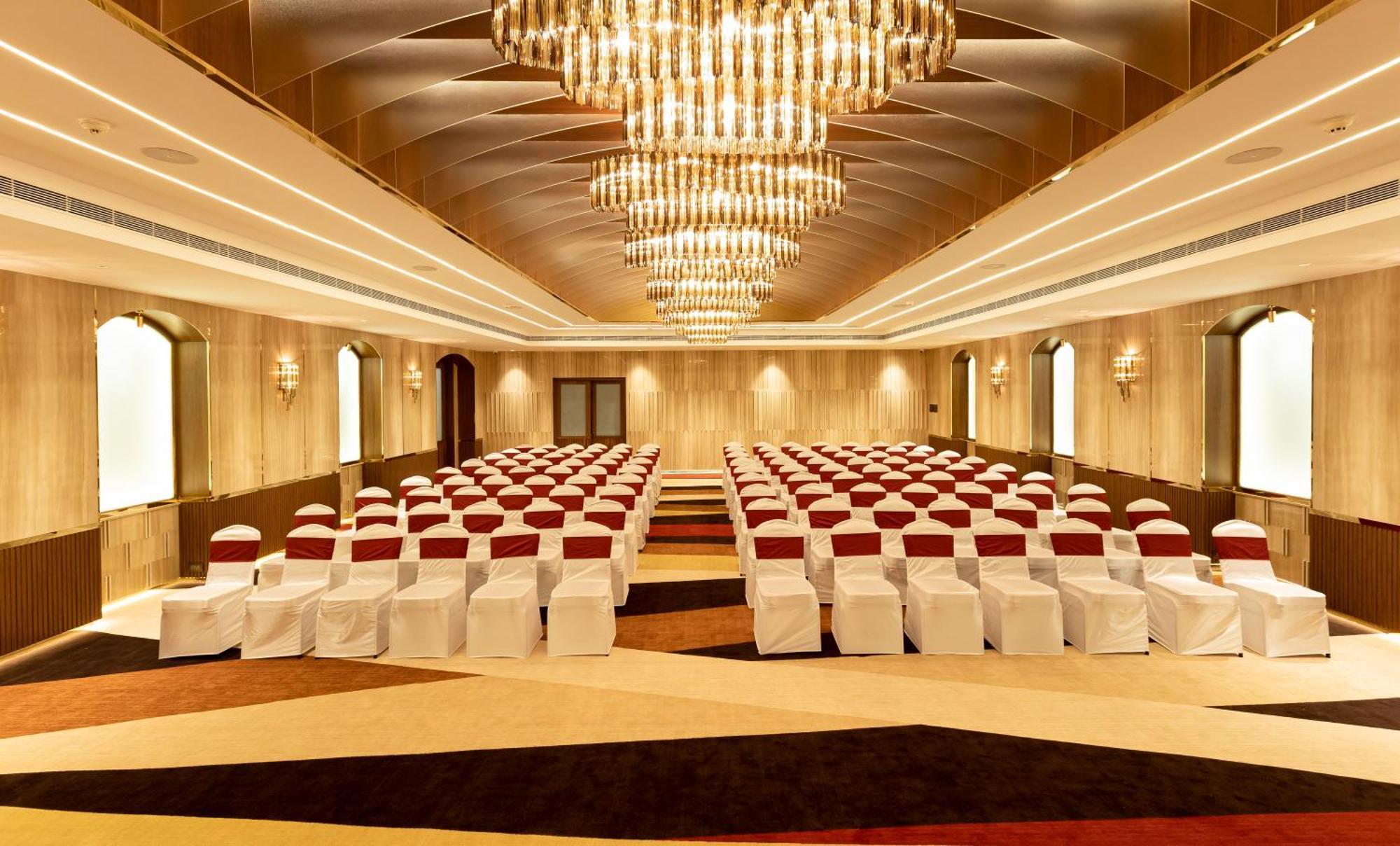 Hotel Jenneys Residency à Coimbatore Extérieur photo